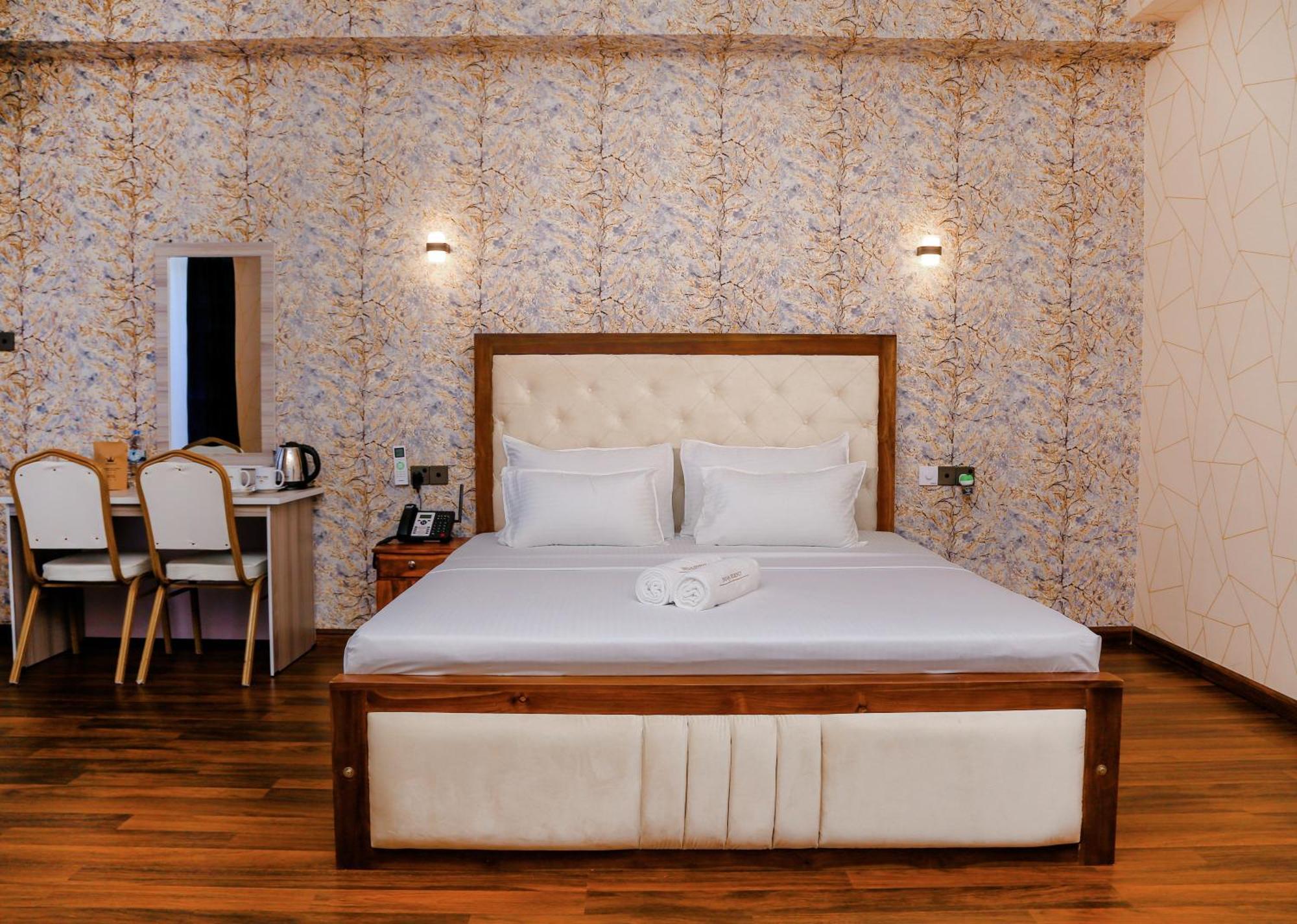 Crown Regency- Badulla Ξενοδοχείο Εξωτερικό φωτογραφία
