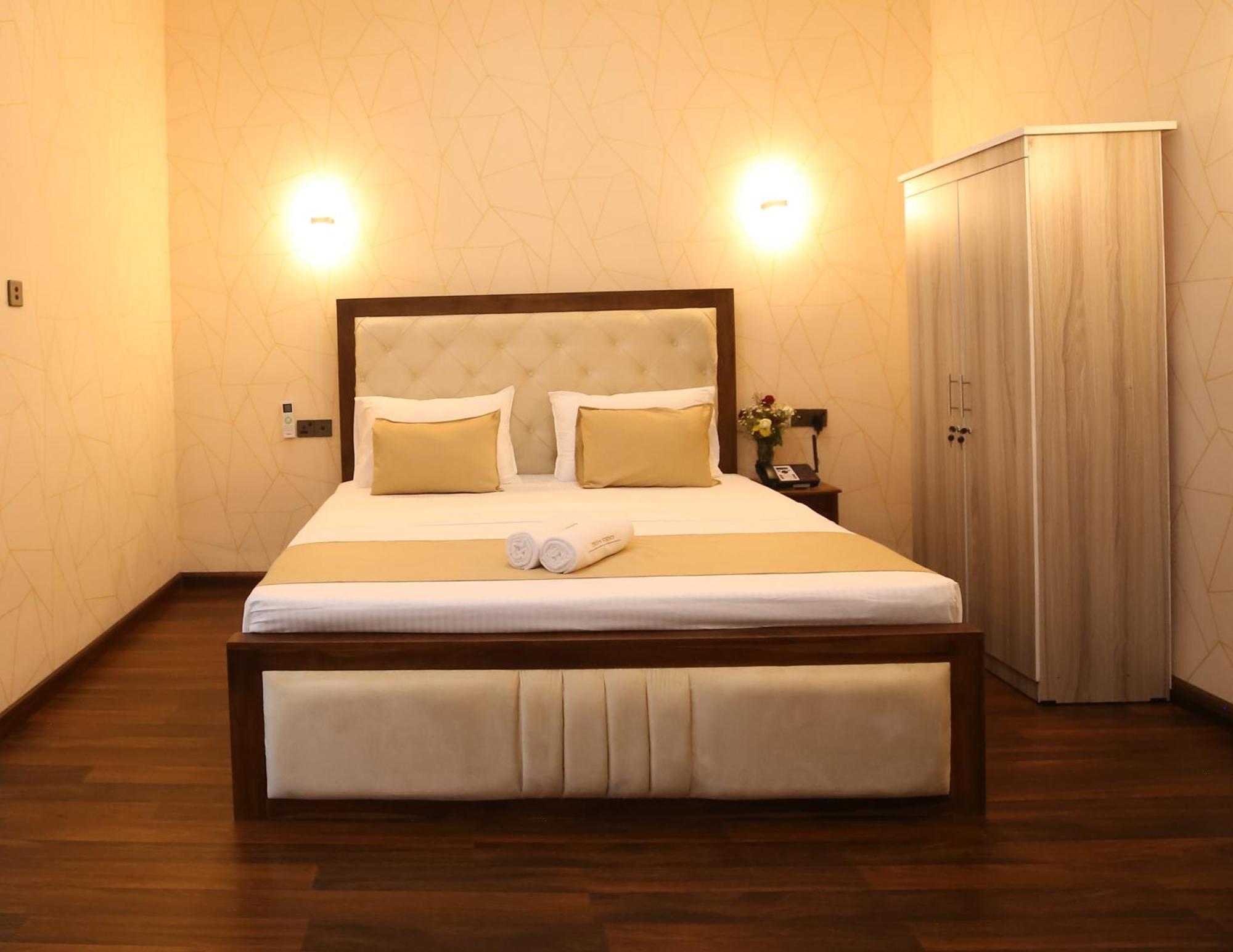 Crown Regency- Badulla Ξενοδοχείο Εξωτερικό φωτογραφία