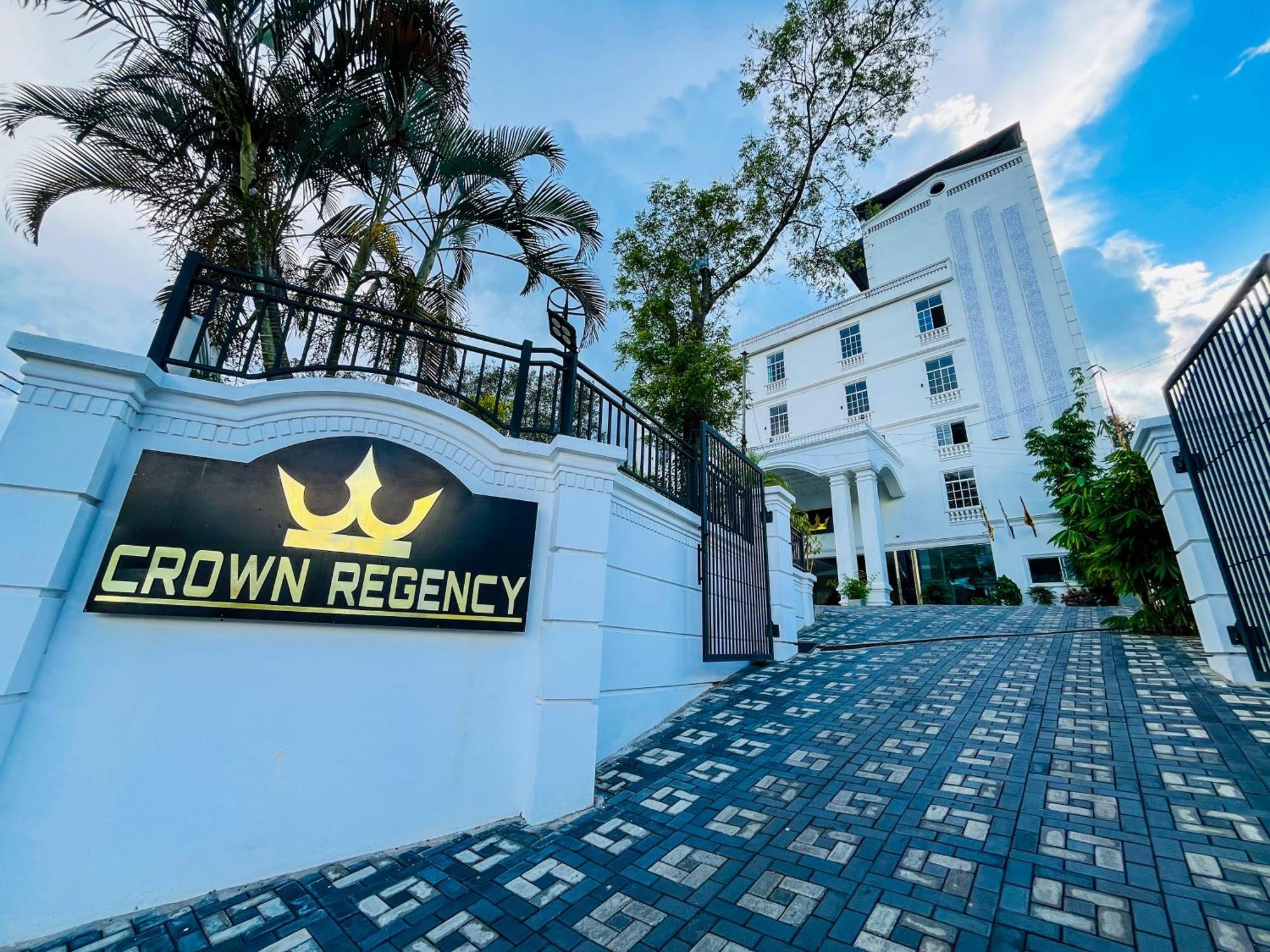 Crown Regency- Badulla Ξενοδοχείο Εξωτερικό φωτογραφία